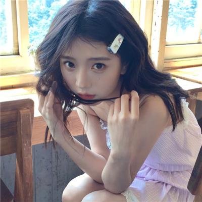 带剑的小孩
